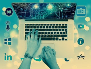 完美世界竞技平台绿色版V53.58.140.51安卓系统版本-推荐